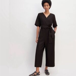 Everlane Black Wrap-Front Wide Leg Jumpsuit linen size 0